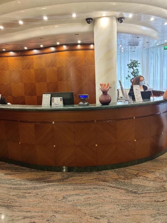Hotel Ambassador  15 .jpeg