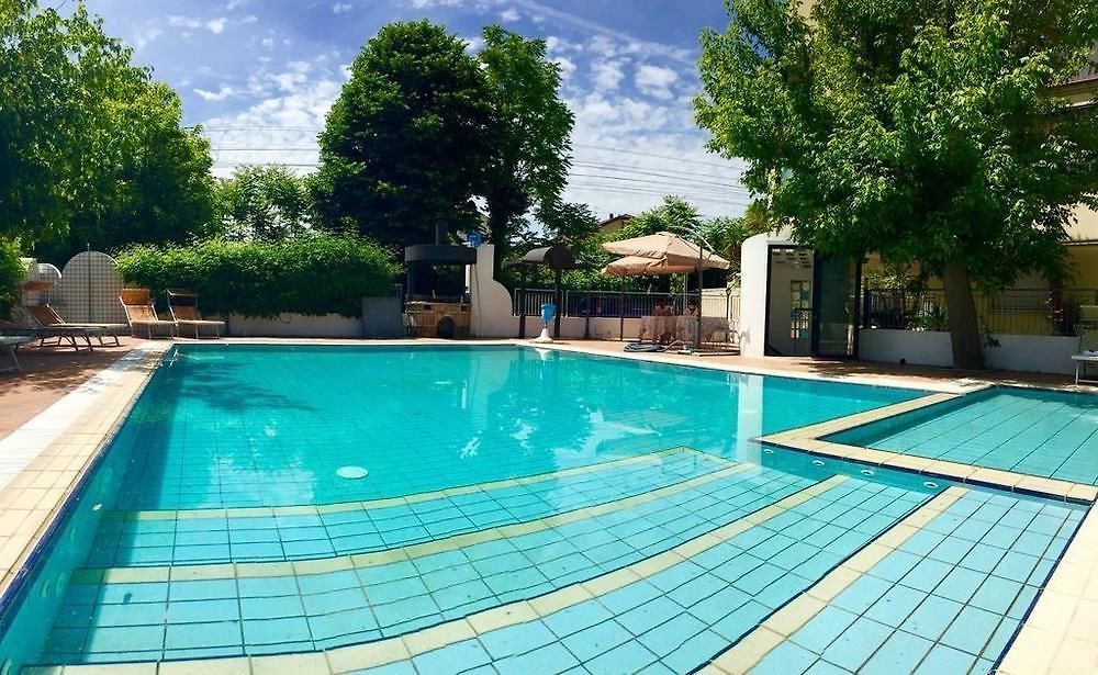 hotel mehari miramare  3 .jpeg