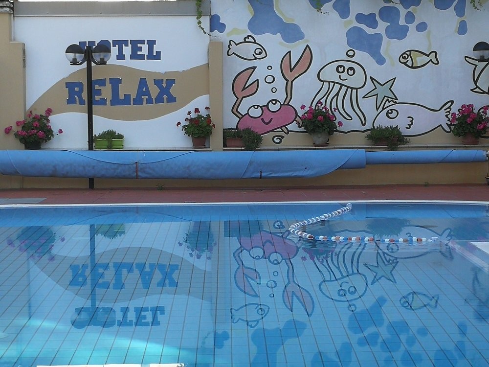 relax 9.jpeg